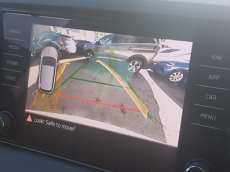 Used Skoda Karoq 2024 for sale - 76704754: Photo 10