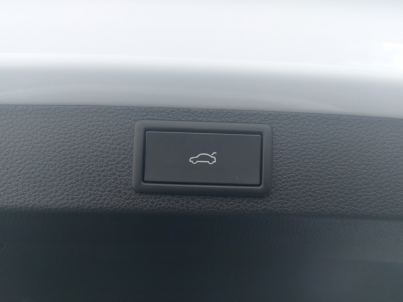 Used Skoda Karoq 2024 for sale - 76704754: Photo 17