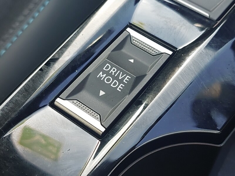 Used Peugeot 2008 2023 for sale - 77932990: Photo 14