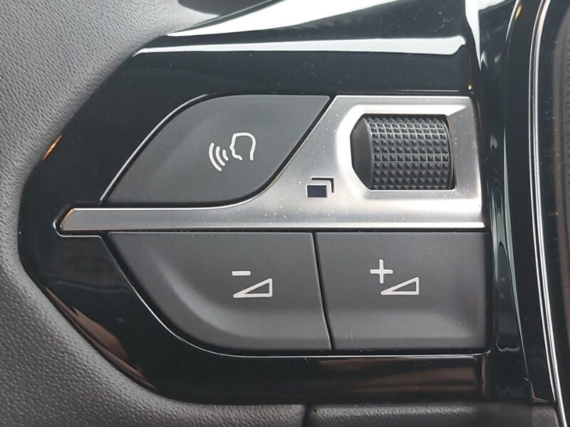 Used Peugeot 208 2023 for sale - 78132718: Photo 12