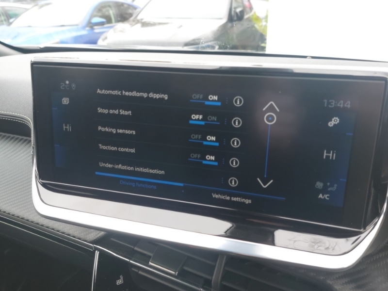 Used Peugeot 2008 2021 for sale - 77149943: Photo 11