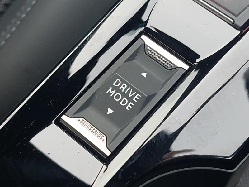 Used Peugeot 2008 2021 for sale - 77149943: Photo 15