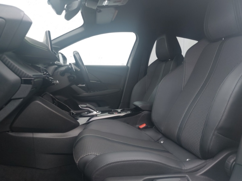 Used Peugeot 208 2021 for sale - 77623221: Photo 5