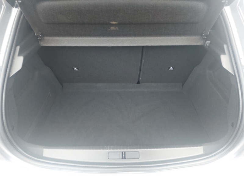 Used Peugeot 208 2021 for sale - 77623221: Photo 8