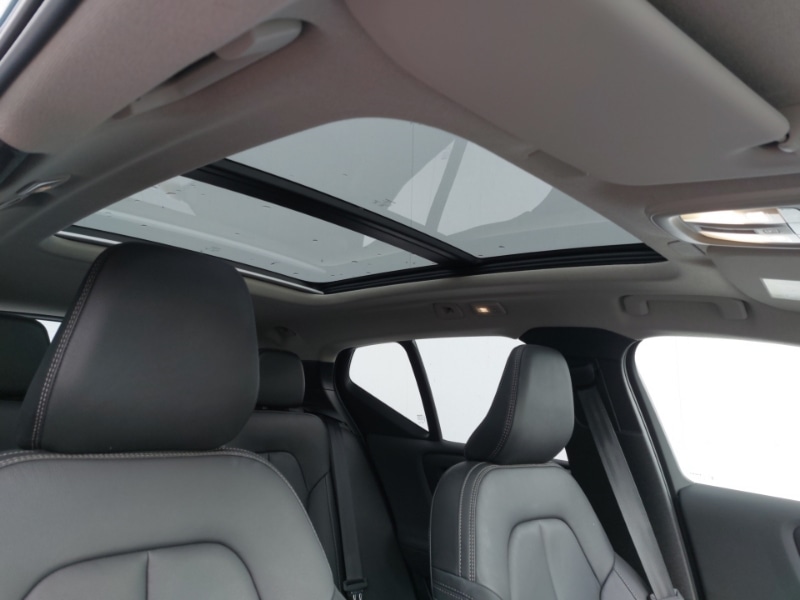 Used Volvo XC40 2024 for sale - 76880284: Photo 12