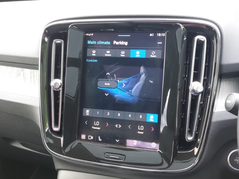 Used Volvo XC40 2024 for sale - 76880284: Photo 15