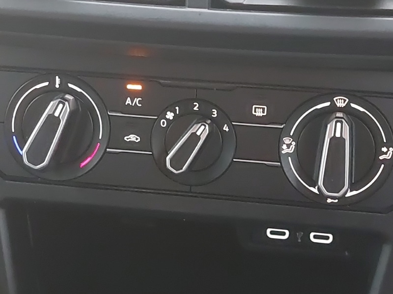 Used Volkswagen Polo 2023 for sale - 76493493: Photo 14