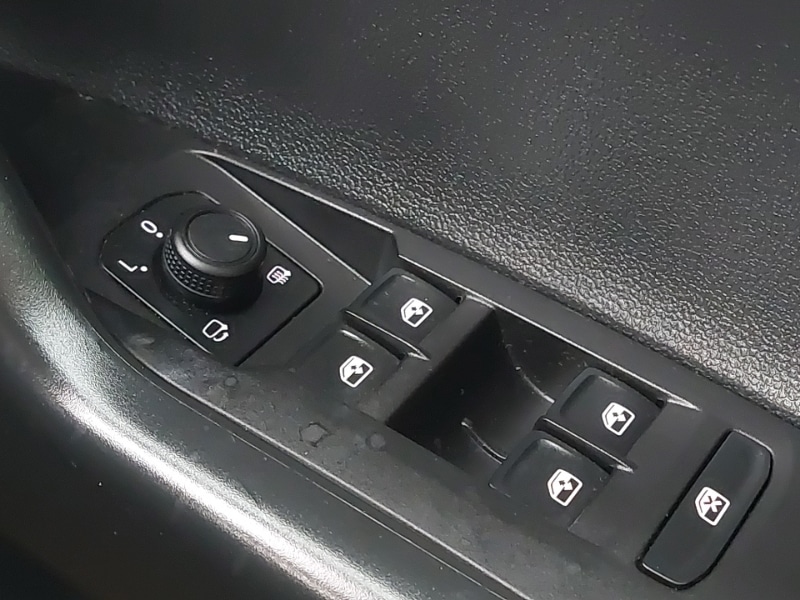 Used Volkswagen Polo 2023 for sale - 76493493: Photo 17