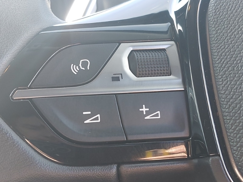 Used Peugeot 208 2023 for sale - 77716630: Photo 12