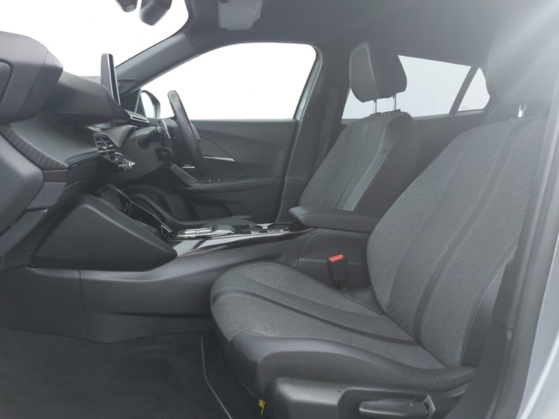 Used Peugeot 2008 2024 for sale - 77716629: Photo 5