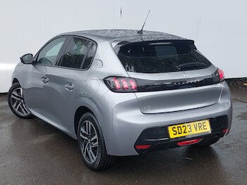 Used Peugeot 208 2023 for sale - 78634102: Photo
