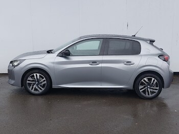 Used Peugeot 208 2023 for sale - 78634102: Photo