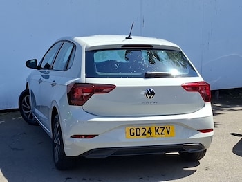 Used Volkswagen Polo 2024 for sale - 79086643: Photo