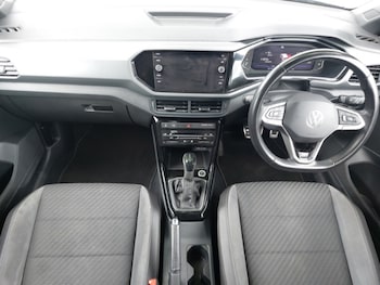 Used Volkswagen T-Cross 2024 for sale - 79549845: Photo