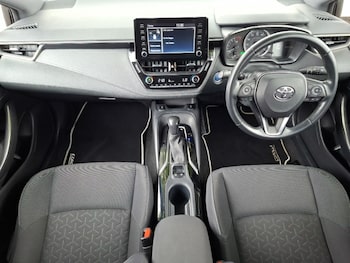 Used Toyota Corolla 2021 for sale - 79461184: Photo