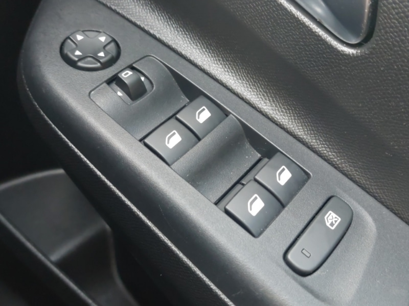 Used Vauxhall Corsa 2023 for sale - 77837592: Photo 19