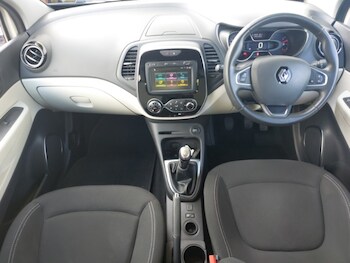Used Renault Captur 2019 for sale - 78848581: Photo