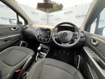 Used Renault Captur 2019 for sale - 72743372: Photo