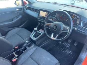 Used Renault Clio 2020 for sale - 73253566: Photo