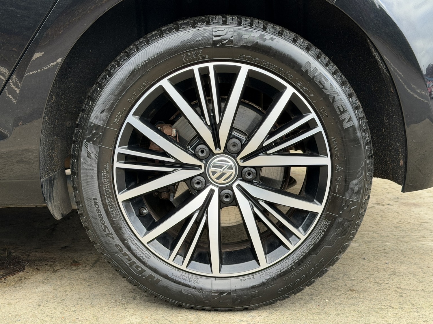 Used Volkswagen Golf 2018 for sale - 76963430: Photo 11