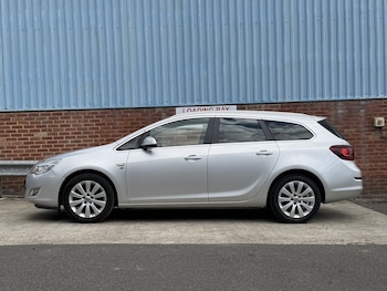 Used Vauxhall Astra 2011 for sale - 79410727: Photo
