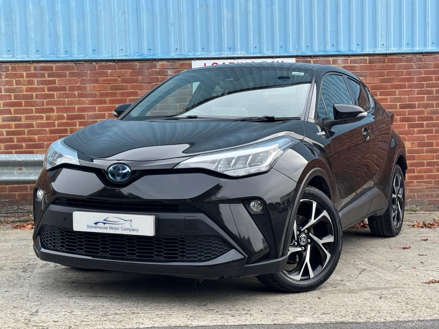 Used Toyota C-HR 2021 for sale - 76313936: Photo 1