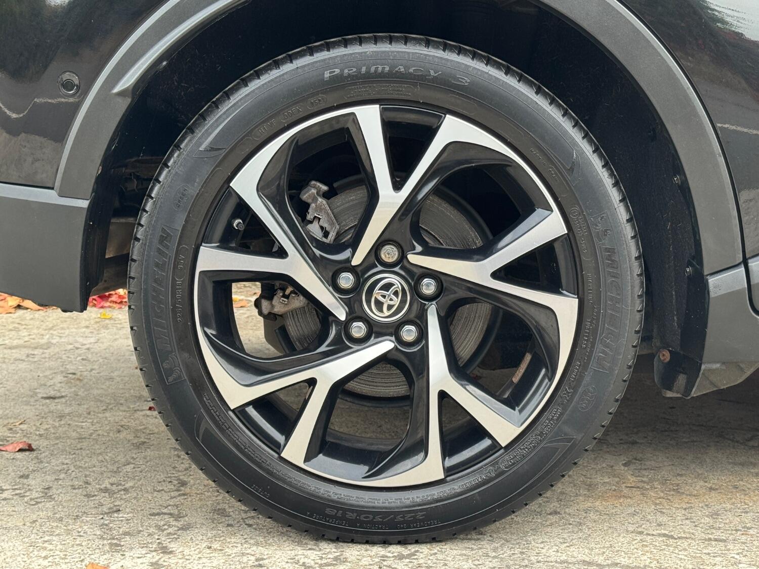 Used Toyota C-HR 2021 for sale - 76313936: Photo 13