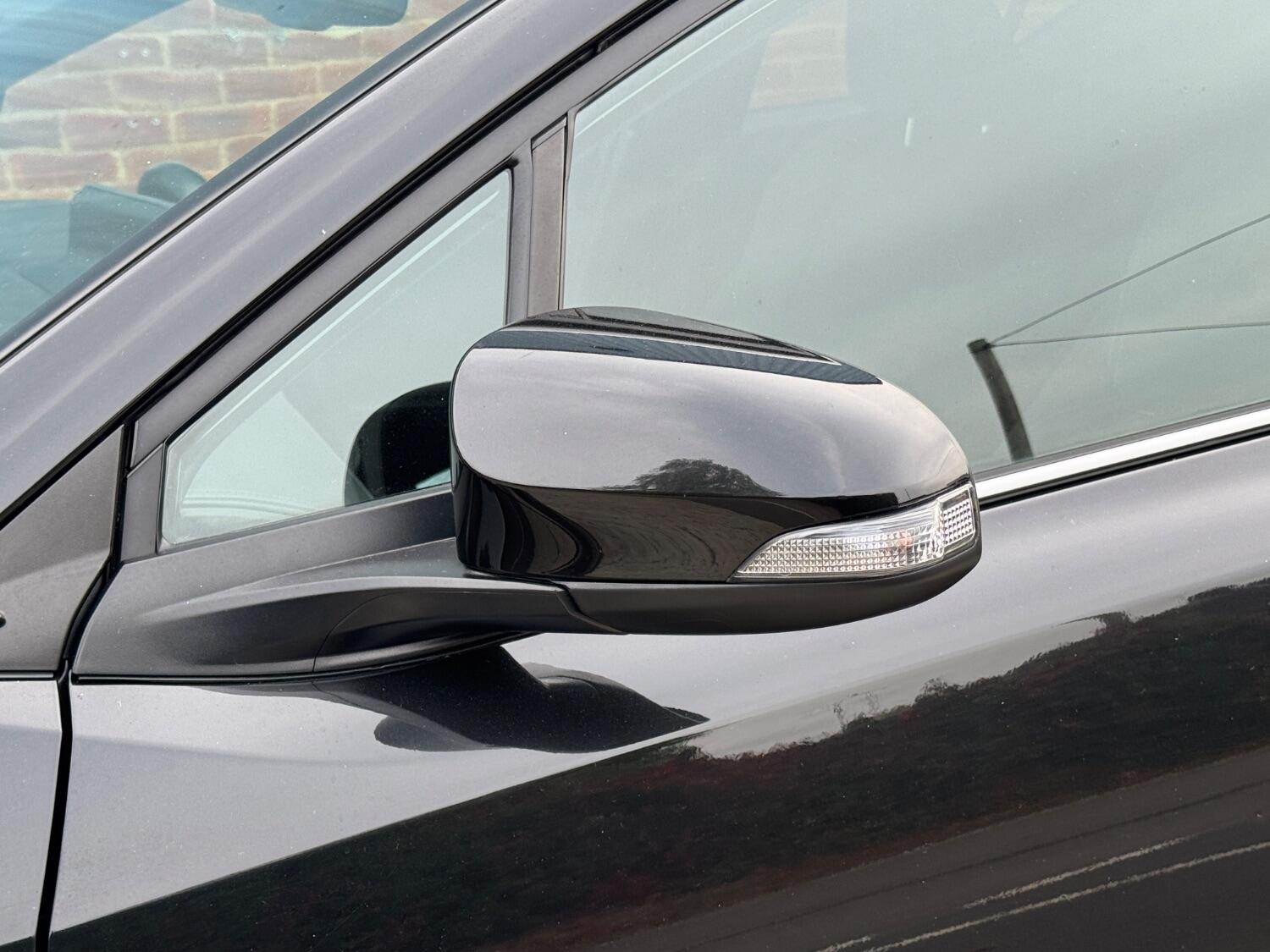 Used Toyota C-HR 2021 for sale - 76313936: Photo 34