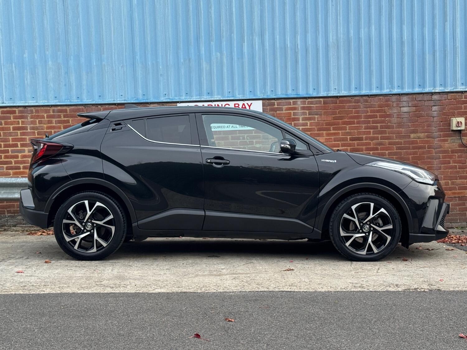 Used Toyota C-HR 2021 for sale - 76313936: Photo 6