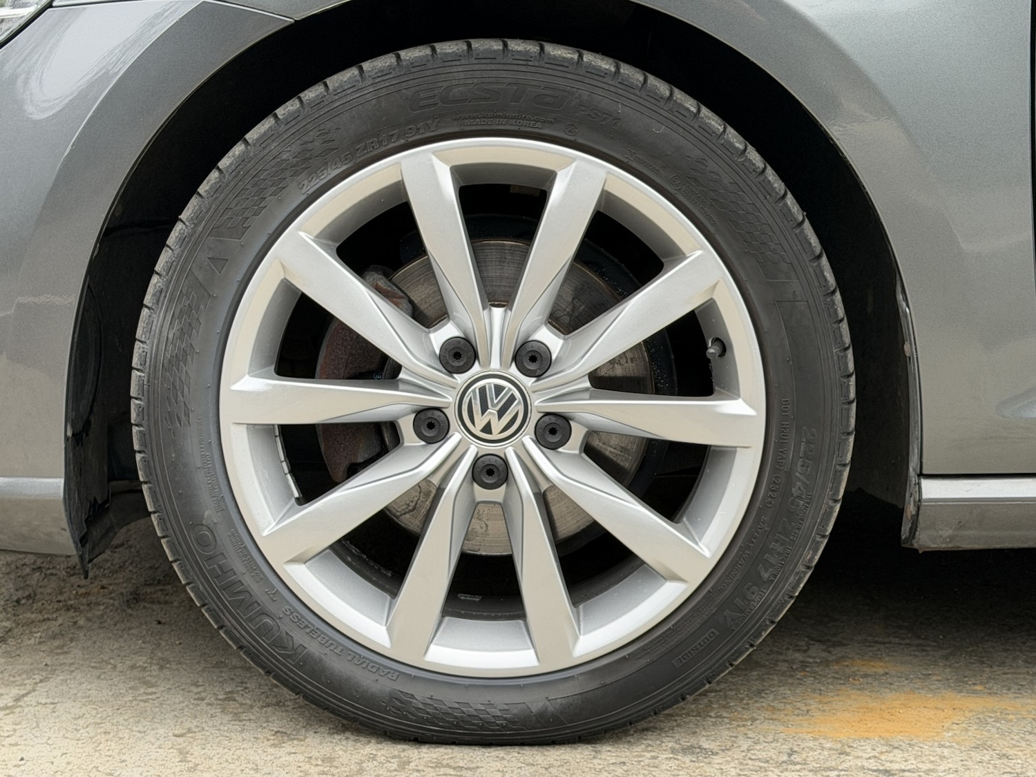 Used Volkswagen Golf 2017 for sale - 77822361: Photo 4