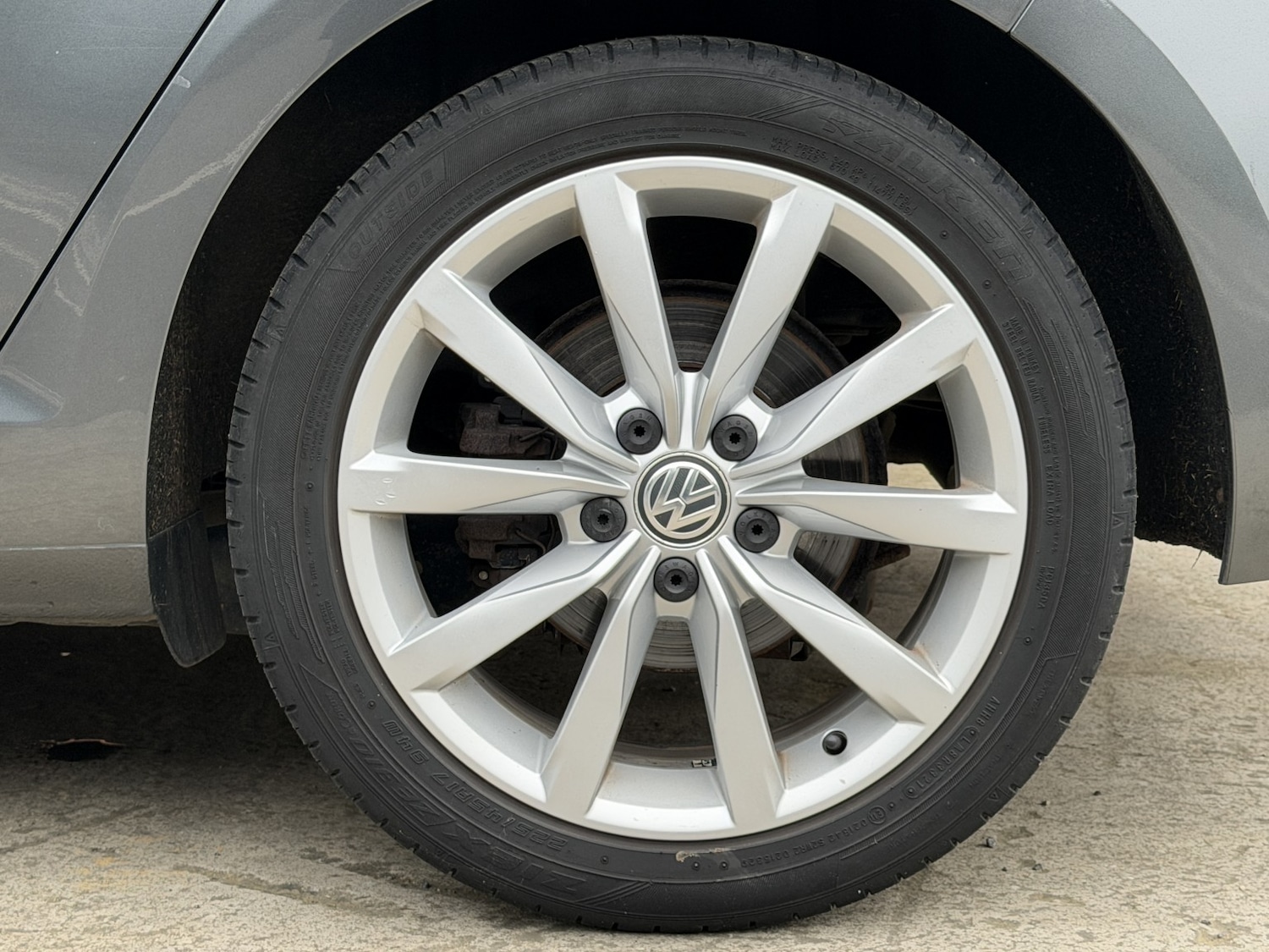 Used Volkswagen Golf 2017 for sale - 77822361: Photo 6