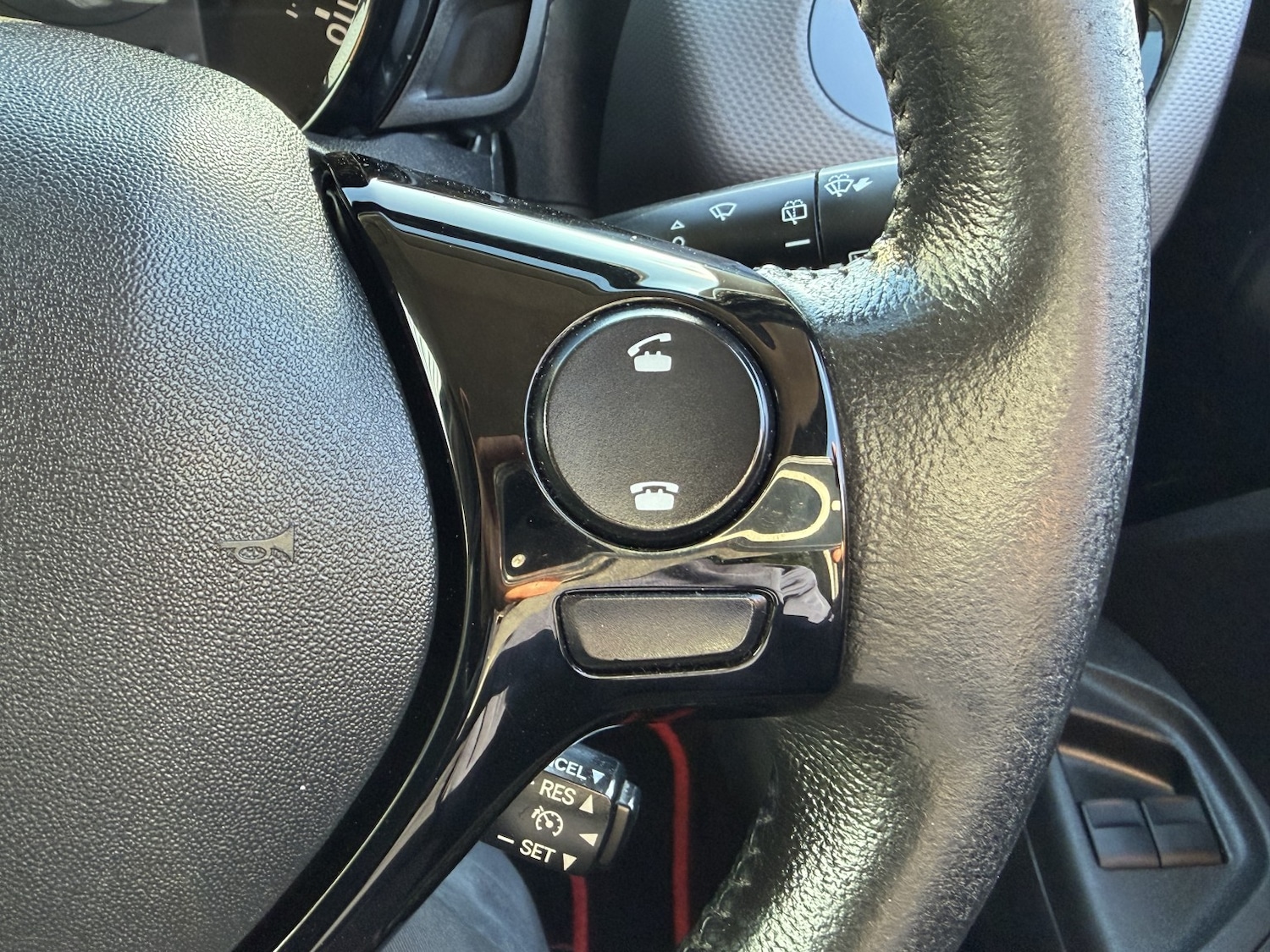 Used Peugeot 108 2020 for sale - 77453201: Photo 3