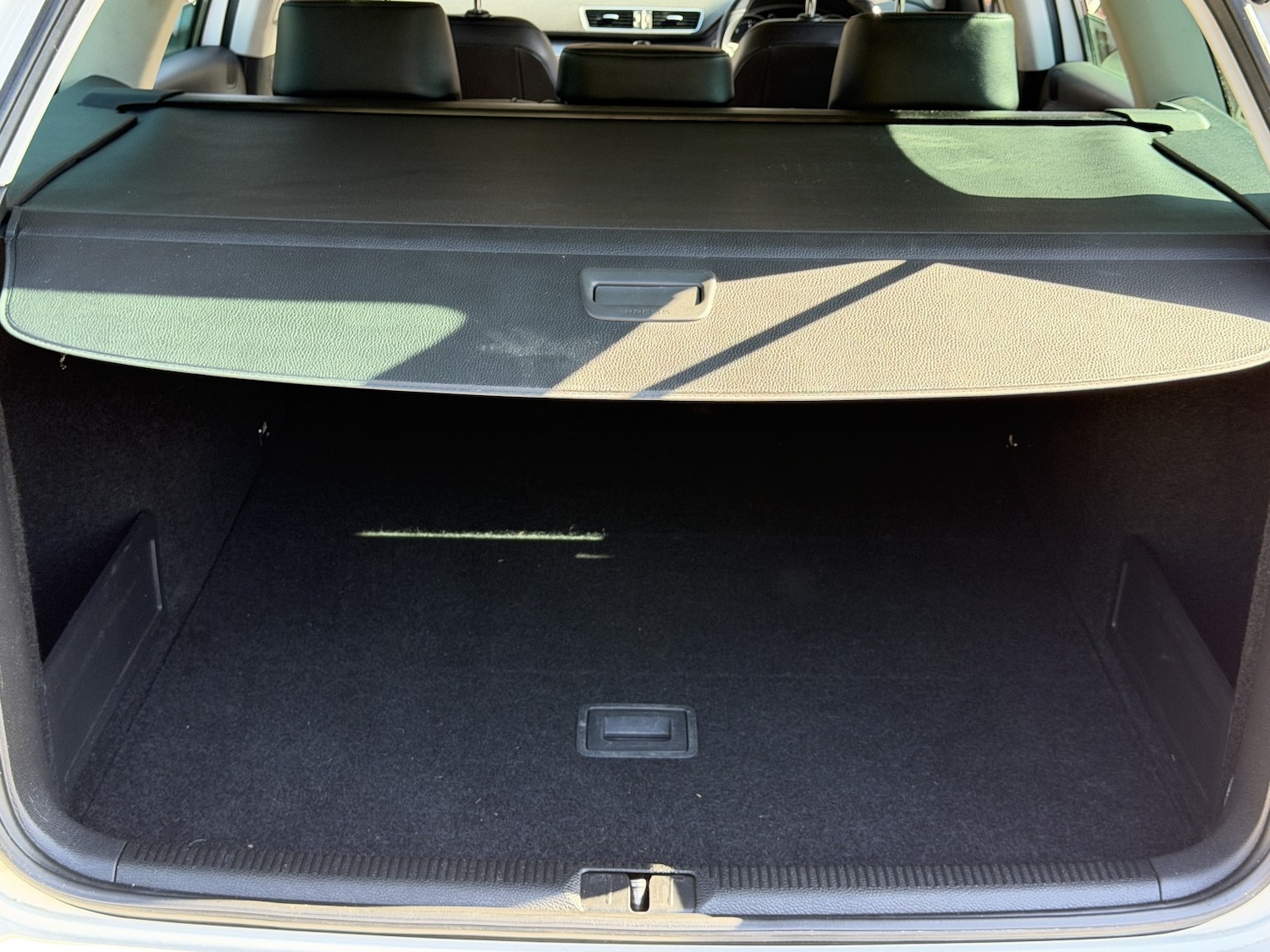 Used Volkswagen Passat 2014 for sale - 77938153: Photo 17