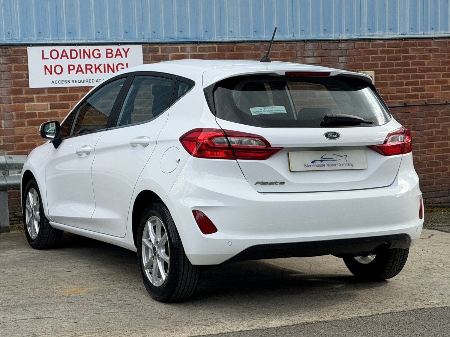 Used Ford Fiesta 2017 for sale - 77822353: Photo 3