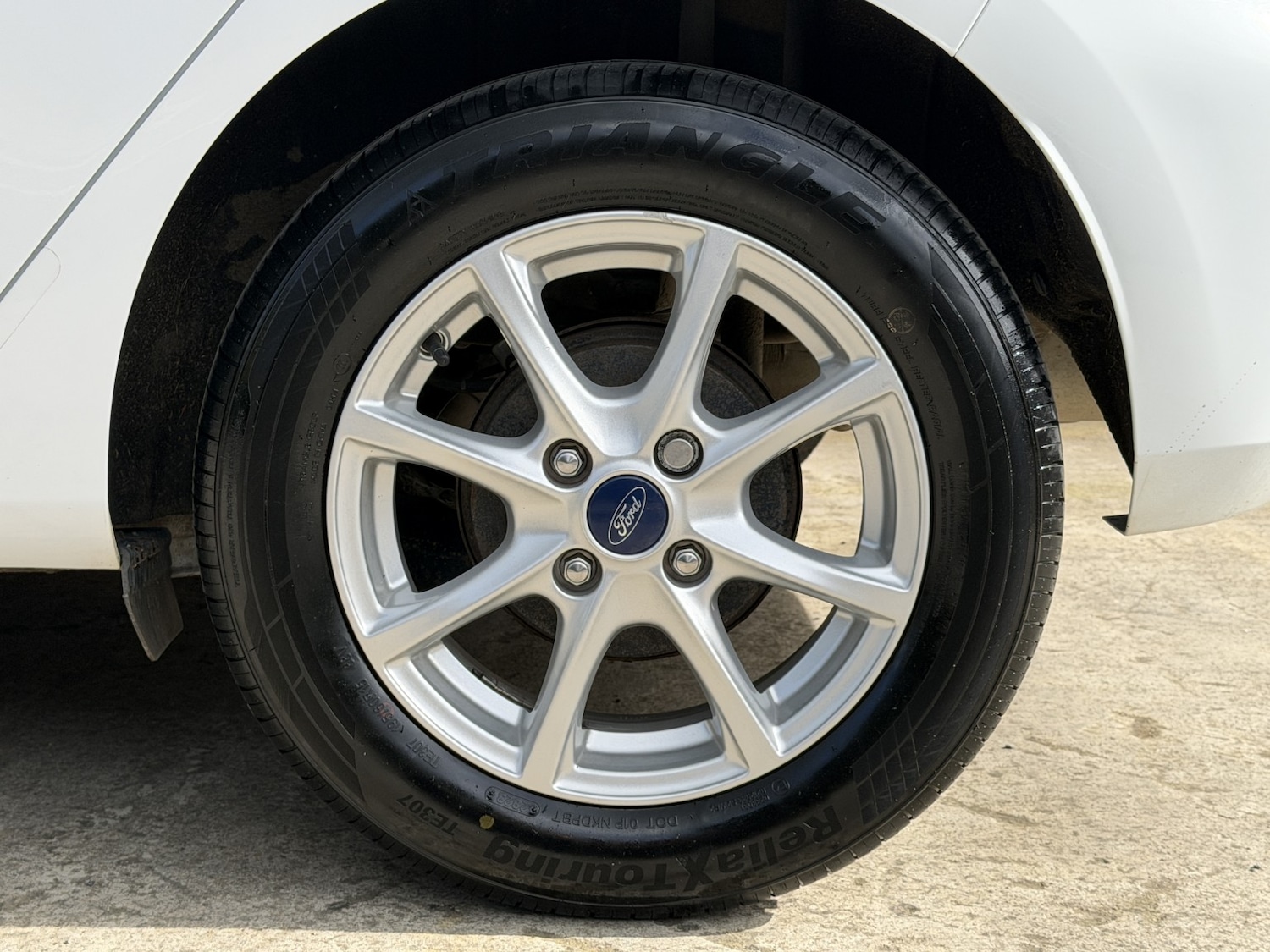 Used Ford Fiesta 2017 for sale - 77822353: Photo 4