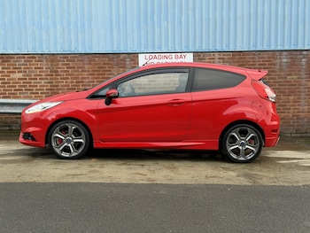 Used Ford Fiesta 2014 for sale - 78285884: Photo