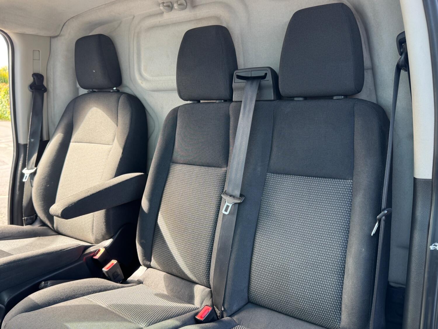 Used Ford Transit Custom 2018 for sale - 76107320: Photo 18