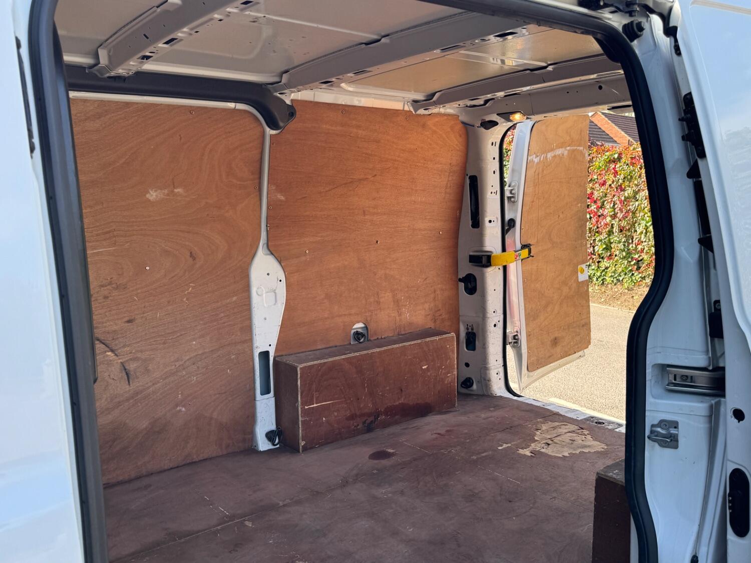 Used Ford Transit Custom 2018 for sale - 76107320: Photo 21