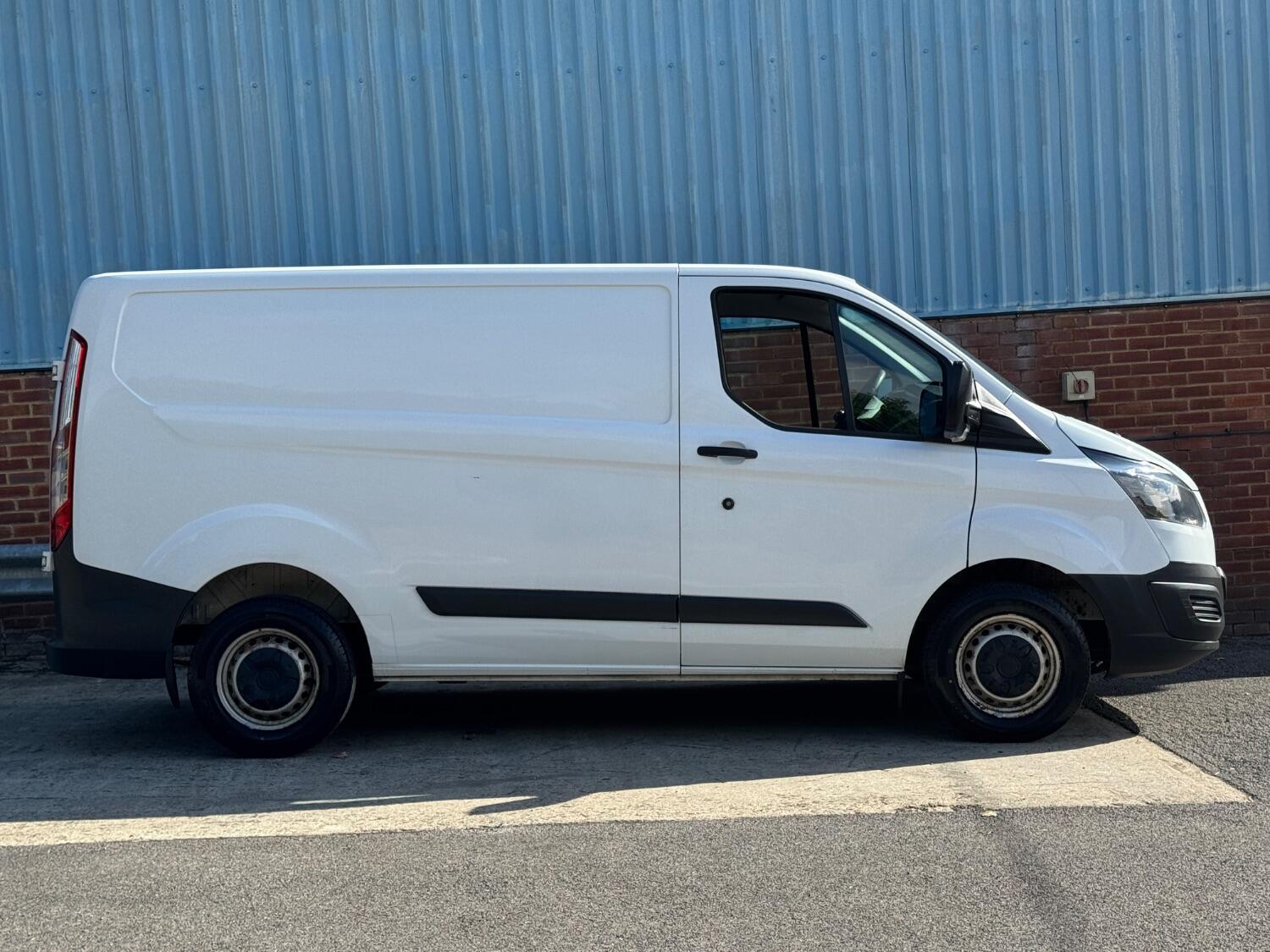 Used Ford Transit Custom 2018 for sale - 76107320: Photo 6