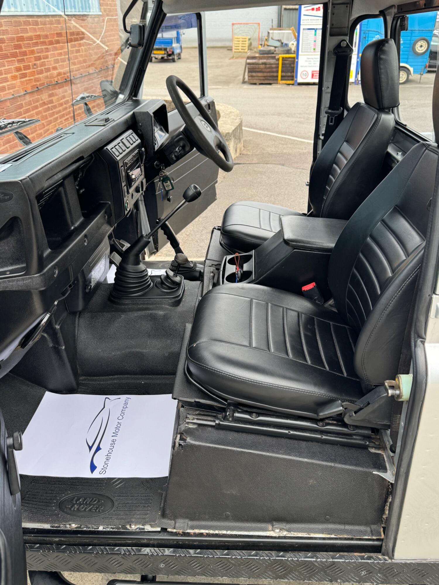 Used Land Rover Defender 2004 for sale - 76963347: Photo 10