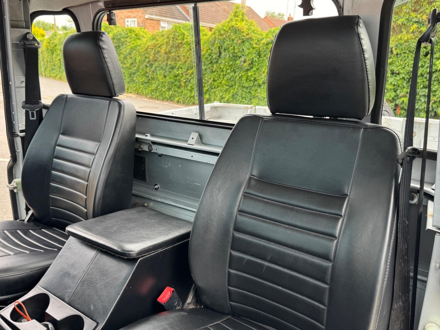 Used Land Rover Defender 2004 for sale - 76963347: Photo 13