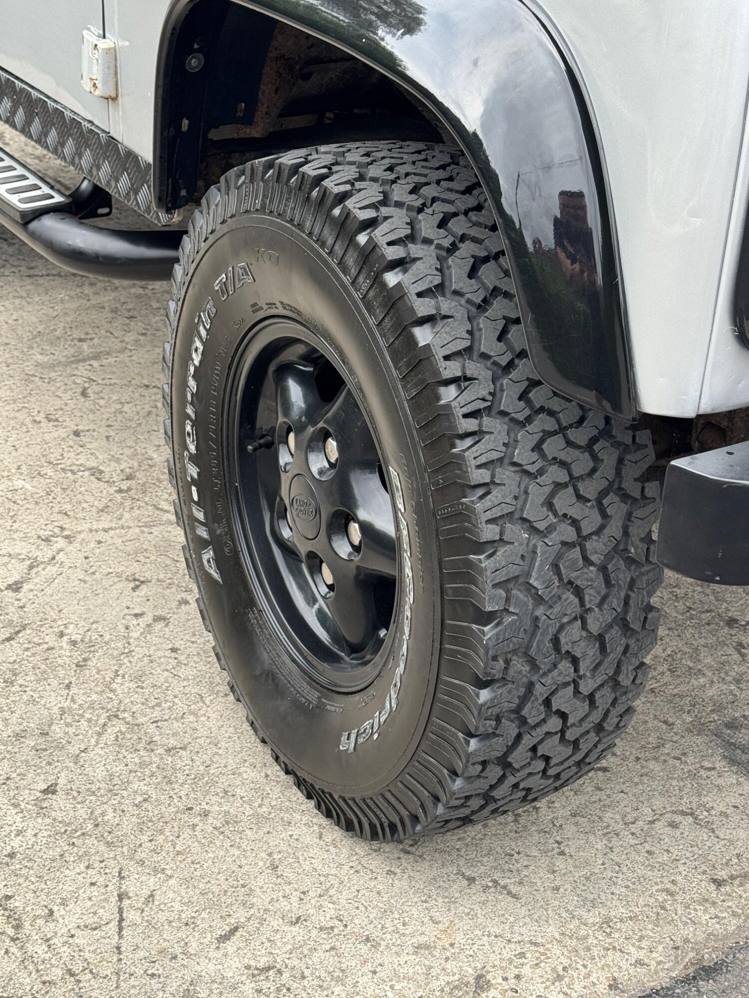 Used Land Rover Defender 2004 for sale - 76963347: Photo 28