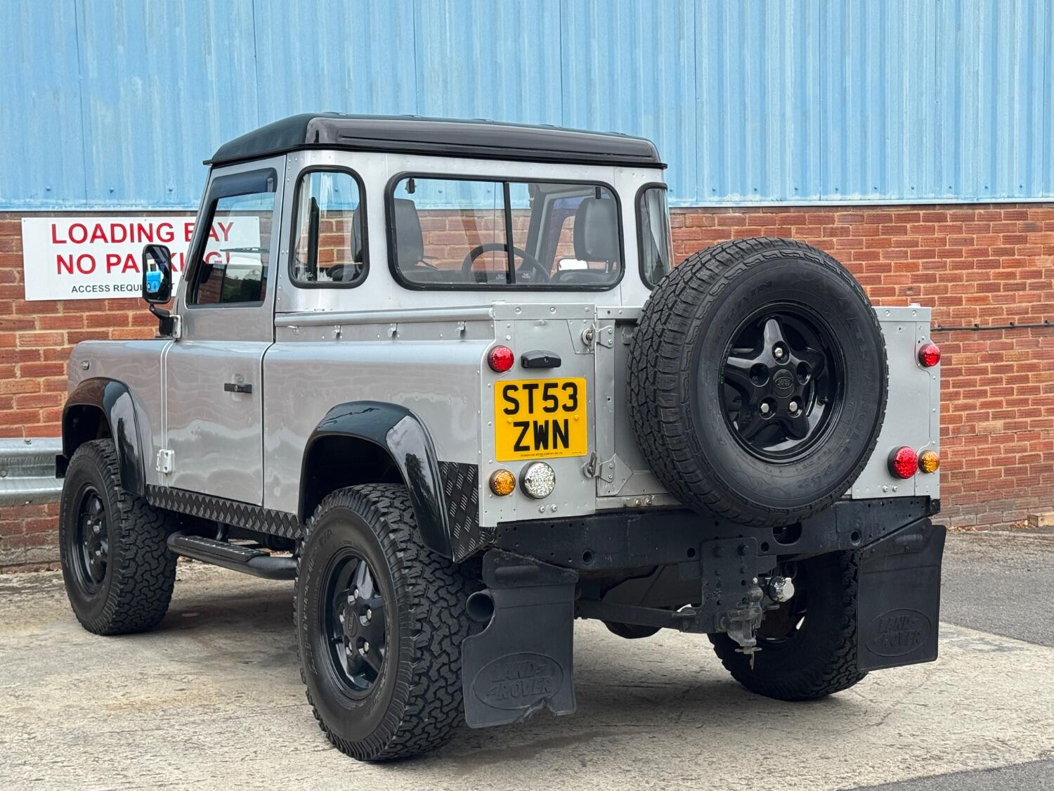 Used Land Rover Defender 2004 for sale - 76963347: Photo 3