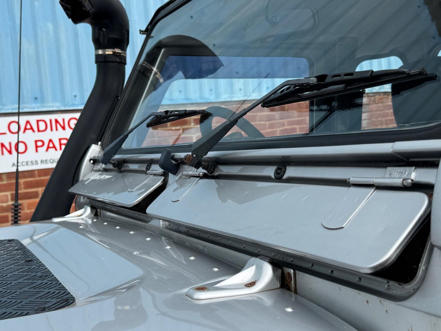 Used Land Rover Defender 2004 for sale - 76963347: Photo 38