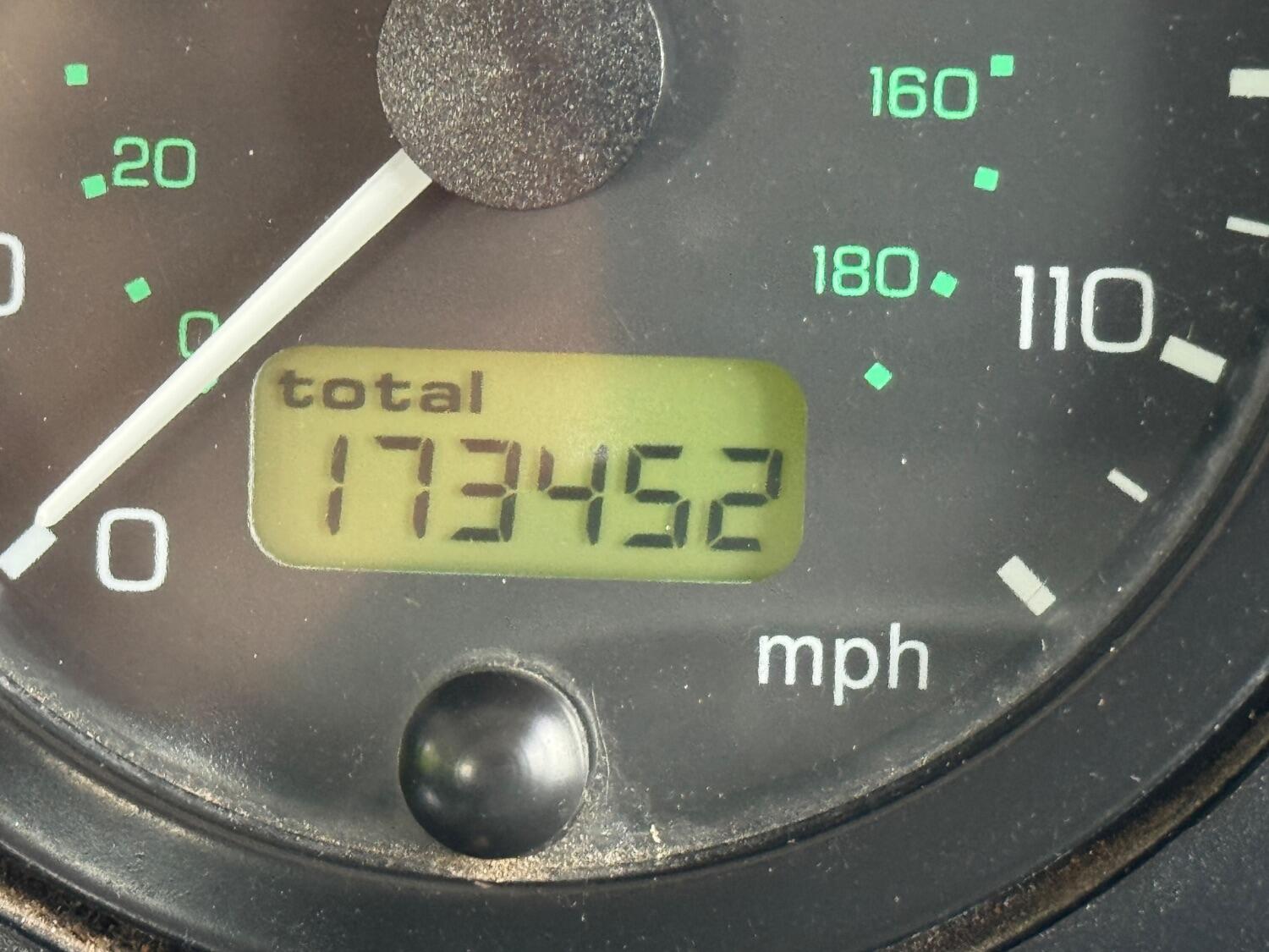 Used Land Rover Defender 2004 for sale - 76963347: Photo 4