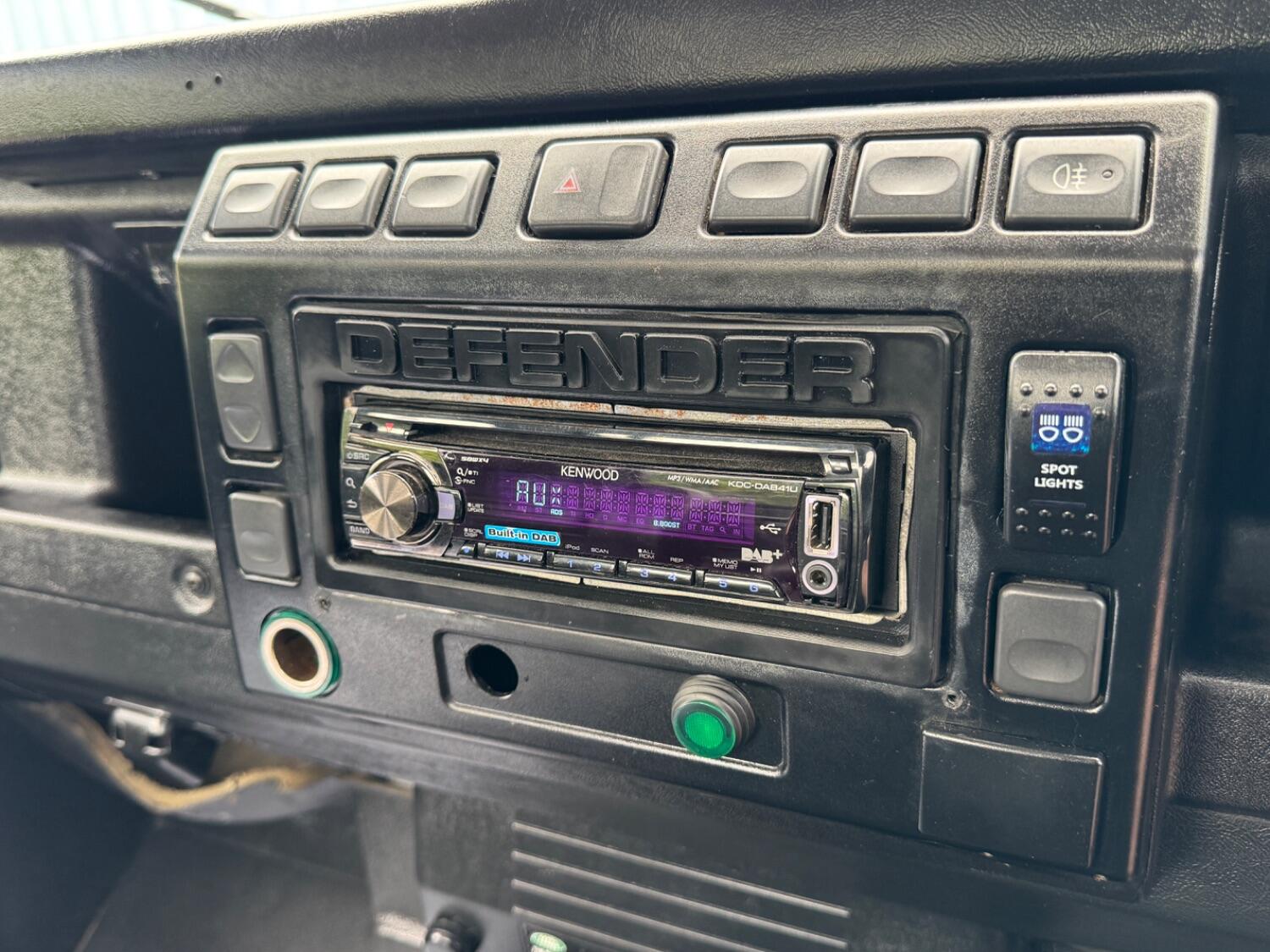 Used Land Rover Defender 2004 for sale - 76963347: Photo 7