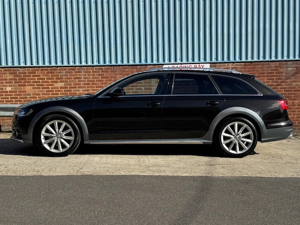 Used Audi A6 Allroad 2012 for sale - 76186758: Photo 2