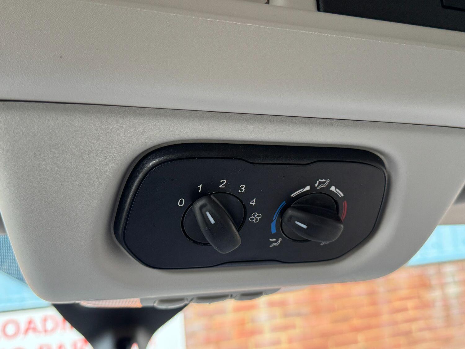 Used Ford Transit 2019 for sale - 75938270: Photo 36