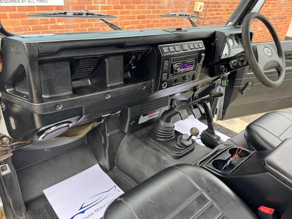 Used Land Rover Defender 90 2004 for sale - 75074244: Photo 14