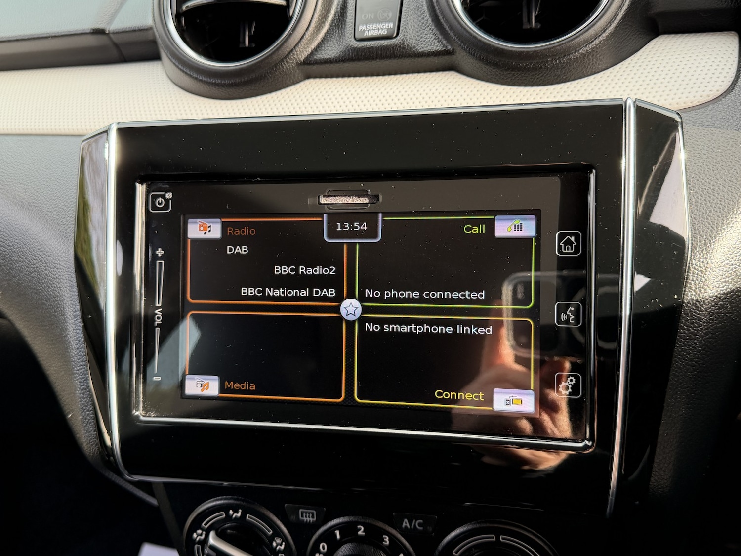 Used Suzuki Swift 2020 for sale - 77342618: Photo 24